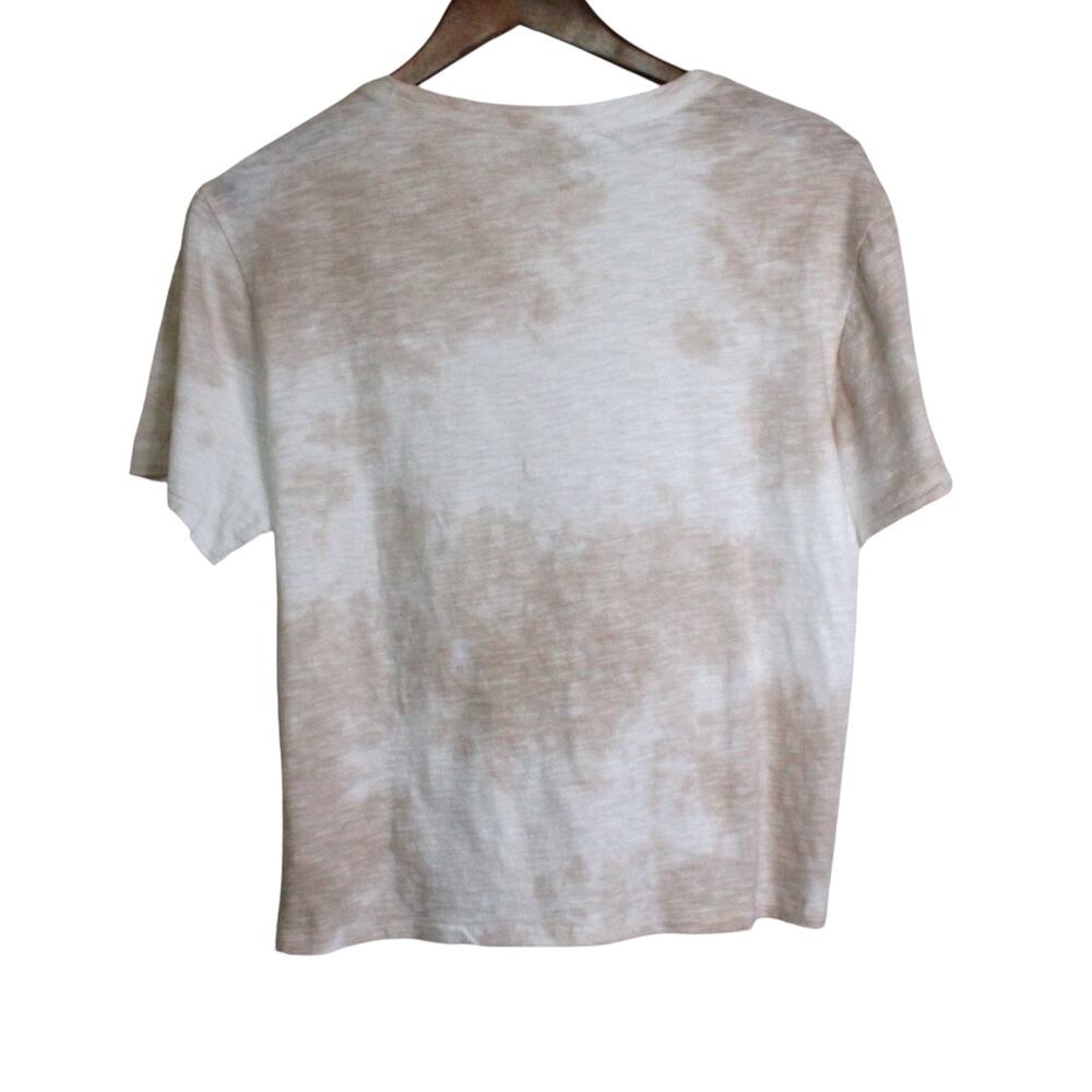 LUCKY BRAND Hamsa Peace Graphic Tee Womens Crop Top Cloud Tie Dye Tan Small NWT - Picture 3 of 7